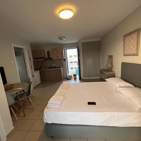 Centre Small Apartmán Hersonissos (Crete)