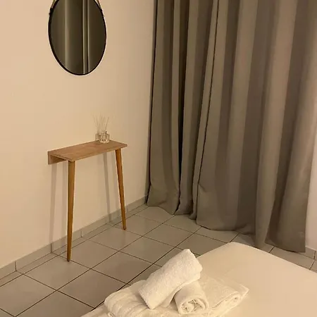 Centre Small Апартаменти *